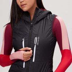 Ortovox Women's Vests Swisswool Piz Boe Vest Women's -Winter Wear Shop BLARAV D3