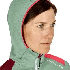 Ortovox Women's Fleece Jackets Fleece Light Grid Hoodie Women's -Winter Wear Shop GREISA D2